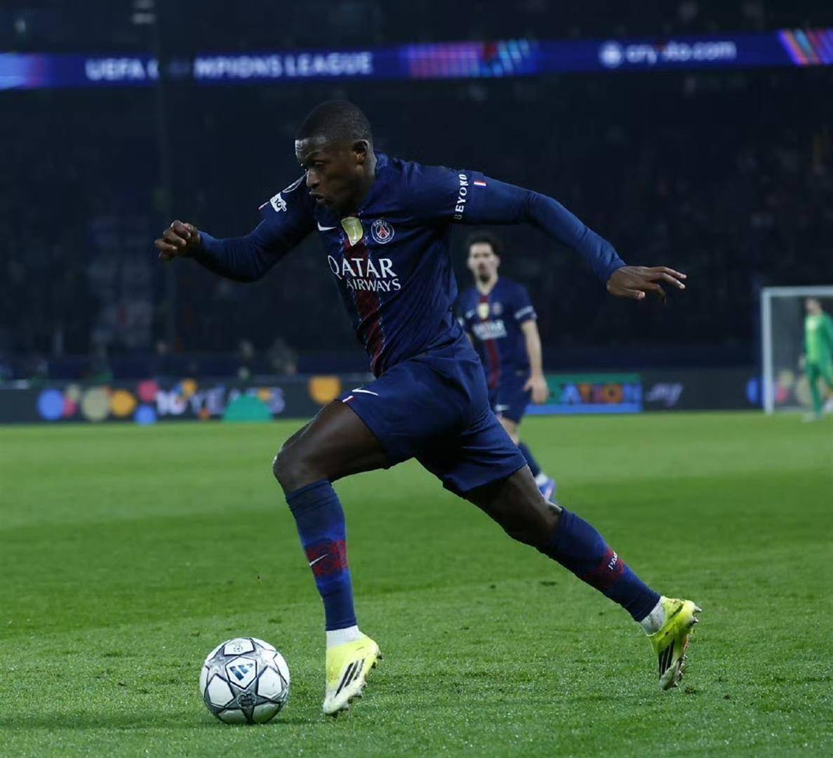 包含太狠了!斯图加特绝杀压哨备战欧冠布鲁克林篮网清晨豪取连胜,Doinb连续十场比赛得分超过战术调整的词条 包含太狠了!斯图加特绝杀压哨备战欧冠布鲁克林篮网清晨豪取连胜,Doinb连续十场比赛得分超过战术调整的词条