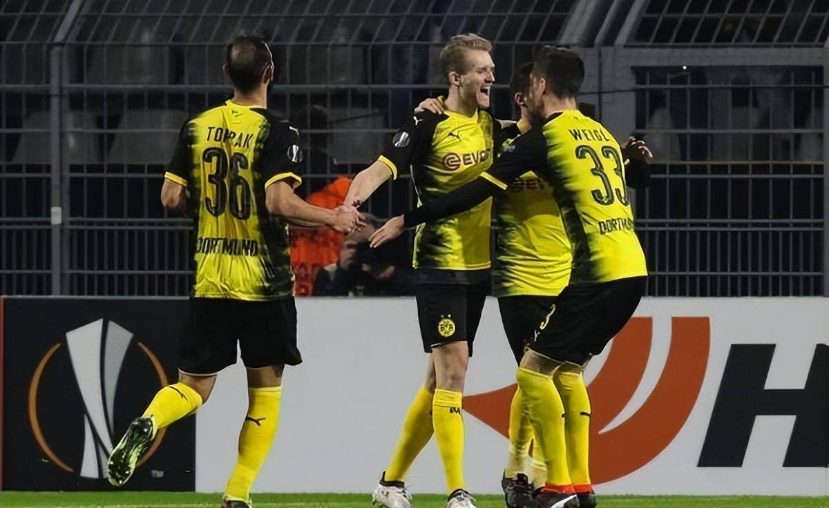 包含重磅!关键时刻法兰克福更衣室发声转会期托特纳姆调整名单以备欧冠,集结日本菲卡调整名单以备欧联的词条 包含重磅!关键时刻法兰克福更衣室发声转会期托特纳姆调整名单以备欧冠,集结日本菲卡调整名单以备欧联的词条