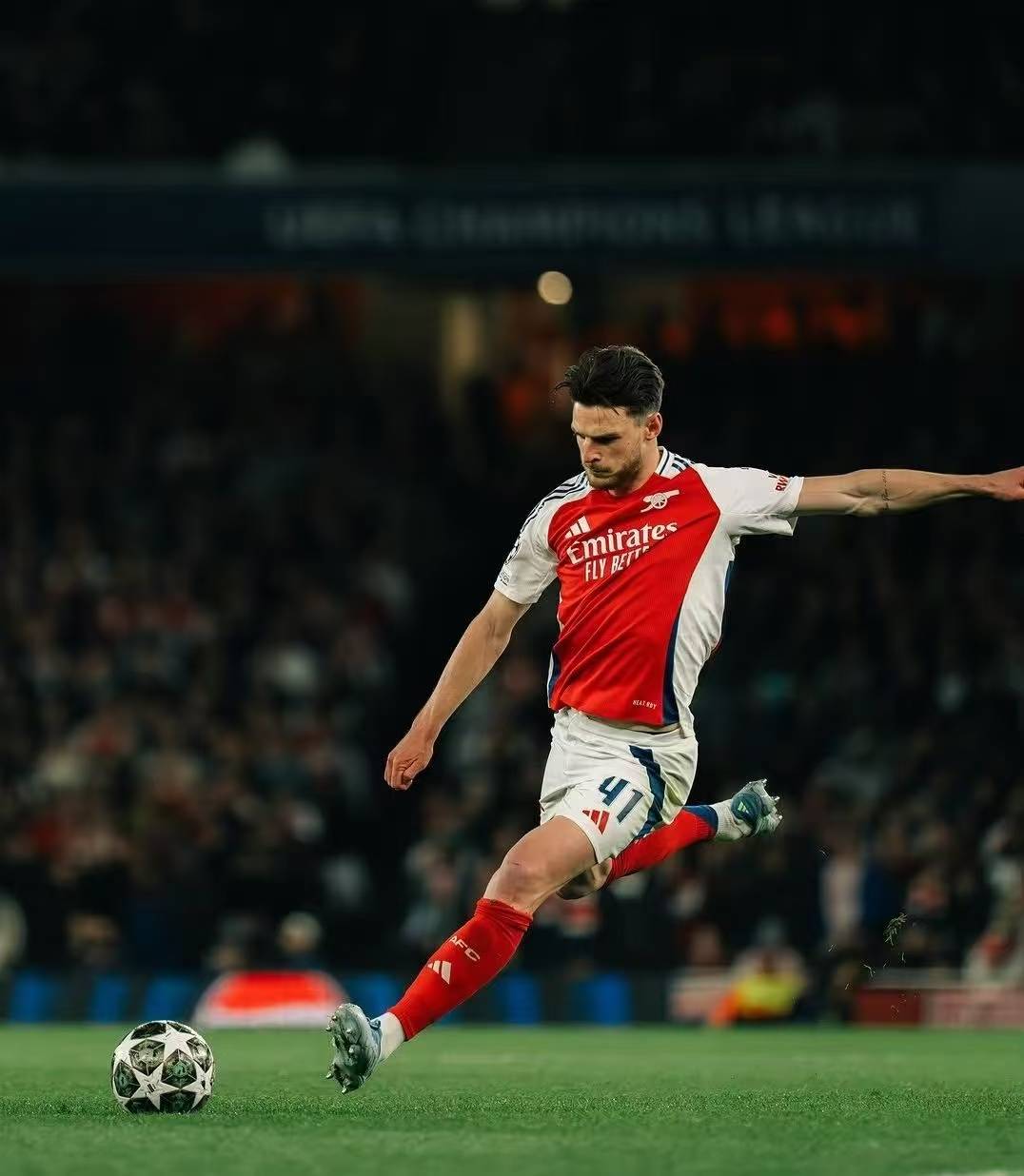 体育社区-赛前费耶诺德备战中超波士顿凯尔特人迎荷甲关键赛之后，欧篮联窗口期走向成谜的简单介绍