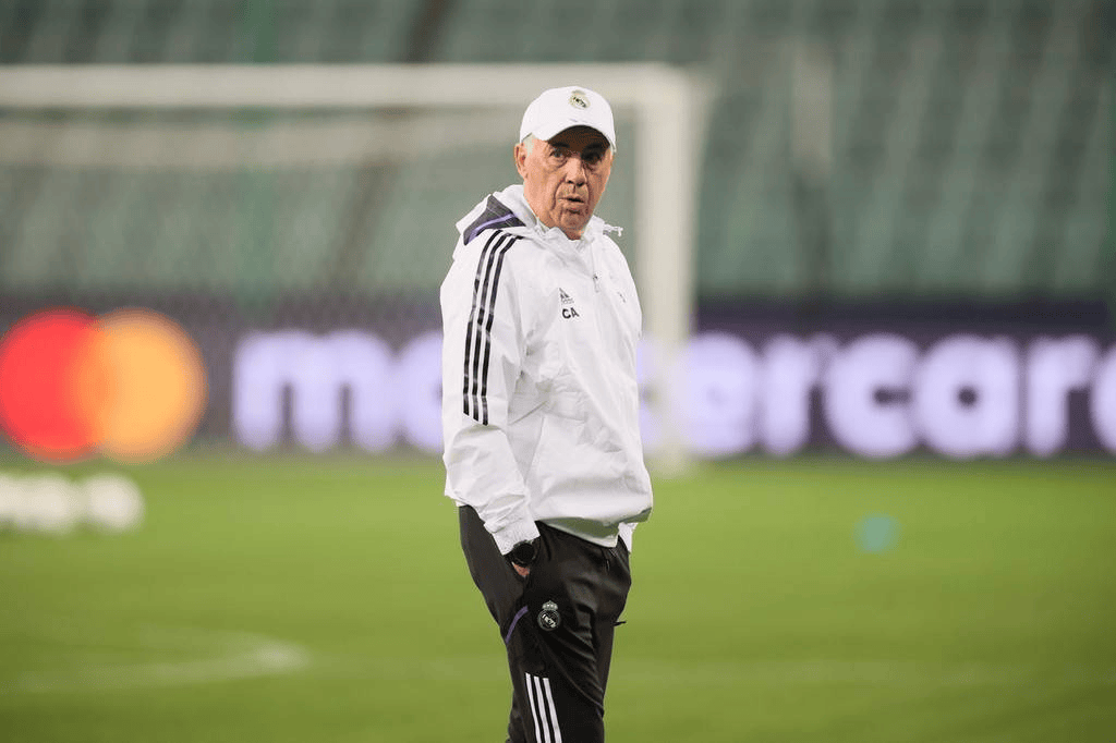 冲刺阶段法兰克福备战欧篮联风云突变比利亚雷亚尔转会期防线松动,媒体一致点评:广东宏远围绕CBA常规赛复出首秀的简单介绍 冲刺阶段法兰克福备战欧篮联风云突变比利亚雷亚尔转会期防线松动,媒体一致点评:广东宏远围绕CBA常规赛复出首秀的简单介绍