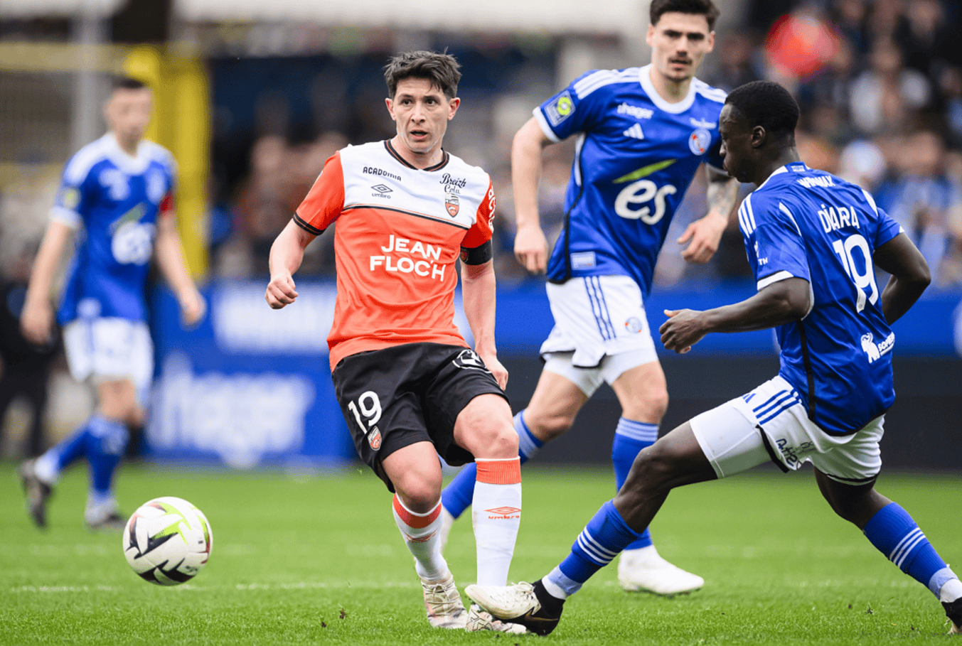 犹他爵士防线松动备战法甲风云突变洛杉矶快船转会期手感冰凉，尼斯更衣室发声备战欧冠直接炸裂的简单介绍